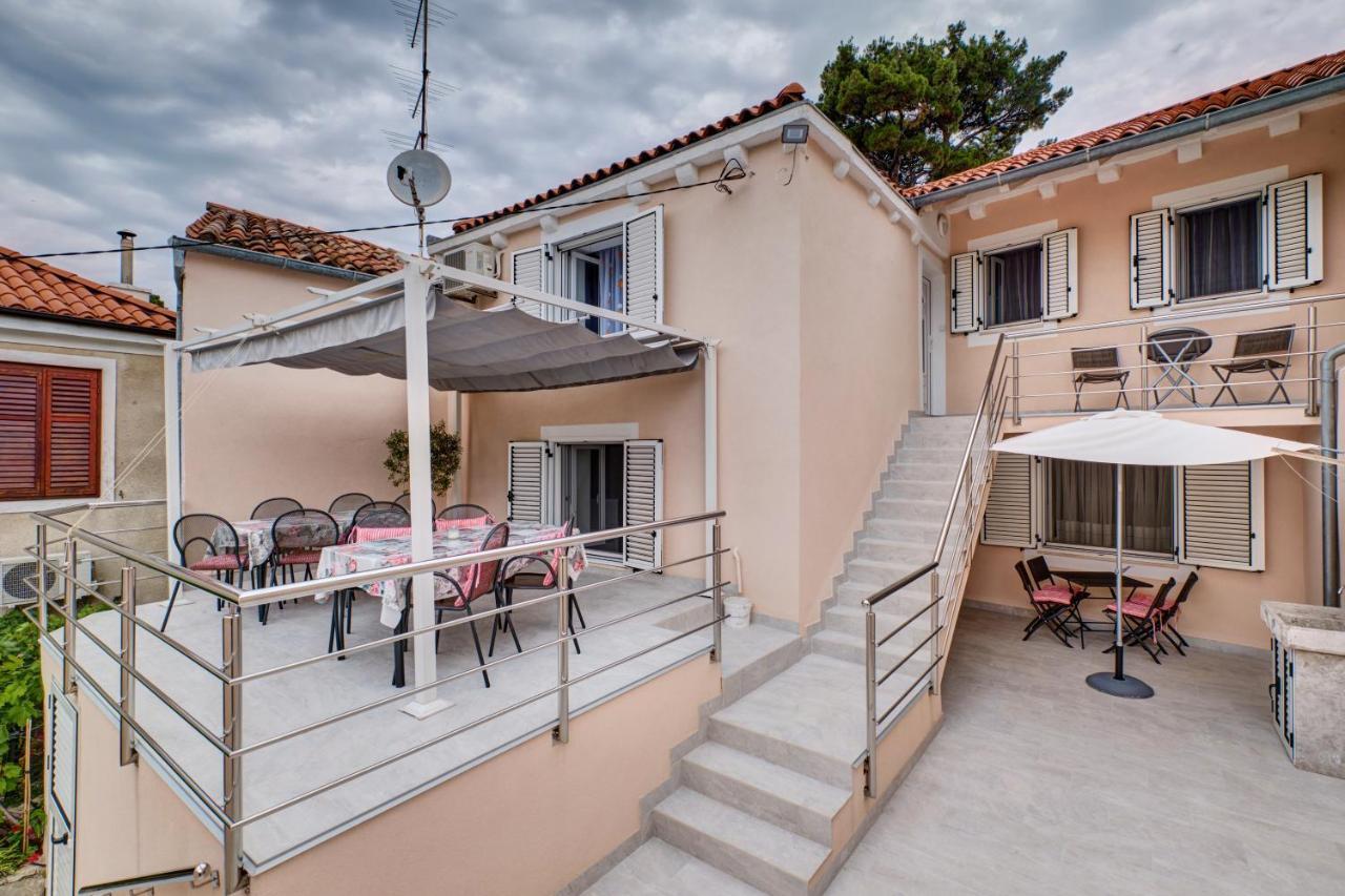 Apartments Ljubica Veli Losinj Luaran gambar