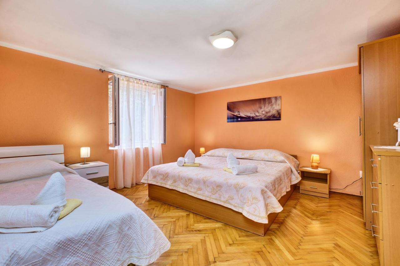 Apartments Ljubica Veli Losinj Luaran gambar