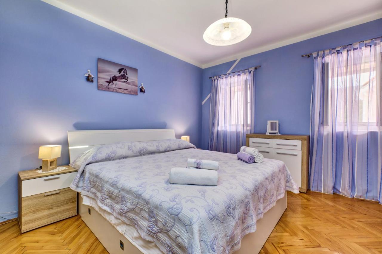 Apartments Ljubica Veli Losinj Luaran gambar