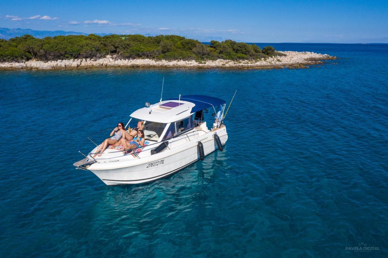 Apartments Ljubica Veli Losinj Luaran gambar
